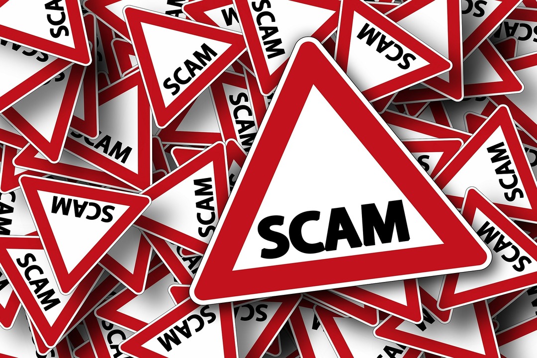 SMS Spoofing Explained and How to Avoid Being a Victim — Resources on MegaSMS